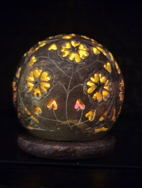 Yankee Candle Soapstone 2 Piece "Flower Ball" Tealight Candle Holder